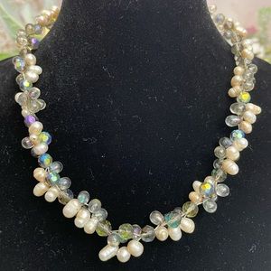 Pearls and beads Necklace